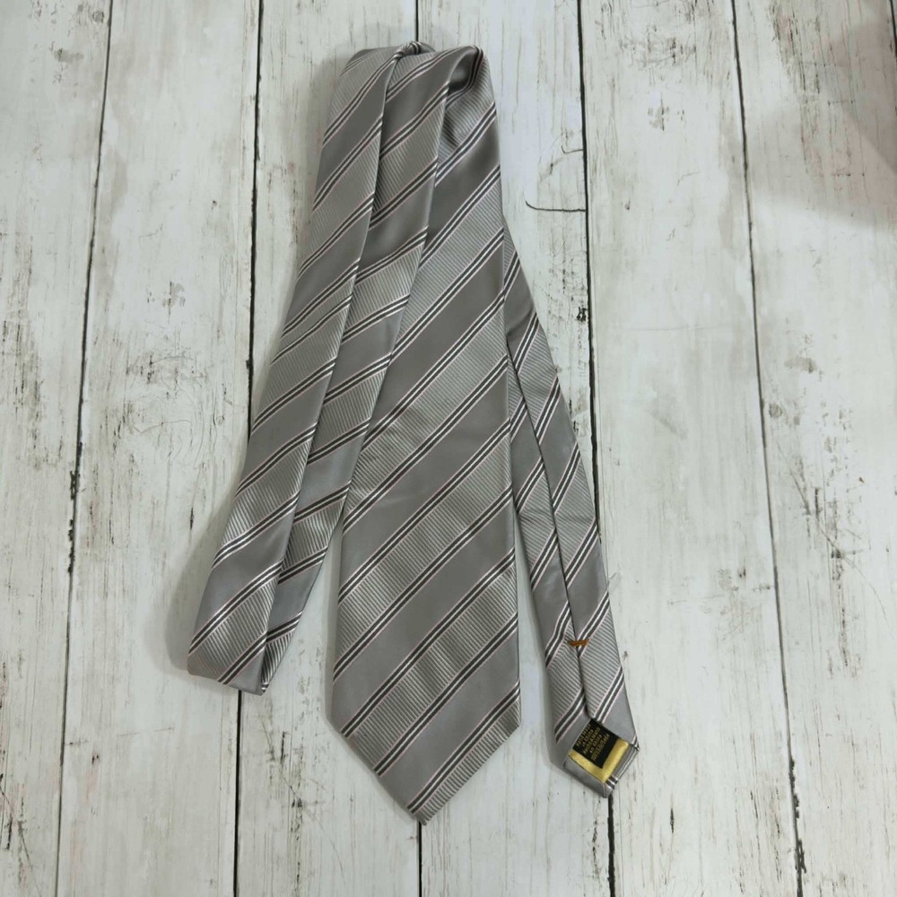 Donald J Trump Signature Collection Men's‎ Gray Striped Silk Necktie